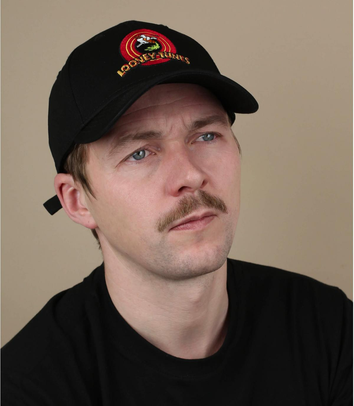 Black Looney Tunes cap Lonney Tunes 940 black Black Looney Tunes cap Lonney Tunes 940 black